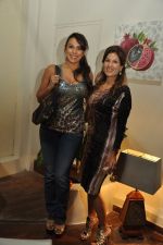 Pooja Bedi Nisha Javeri at Nisha Zaveri_s Myrah spa in Mumbai on 29th July 2012.jpg